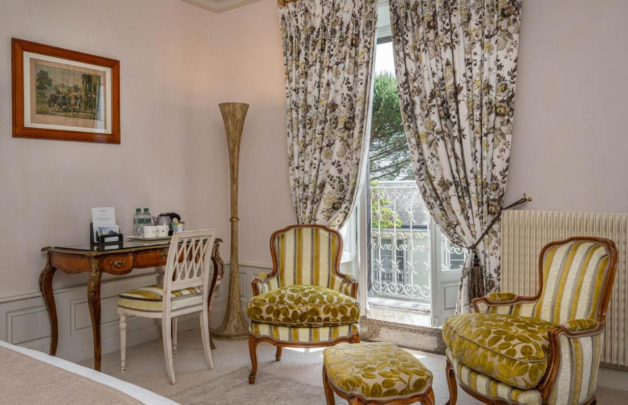 Chateau De Rochecotte Saint-Patrice ภายนอก รูปภาพ
