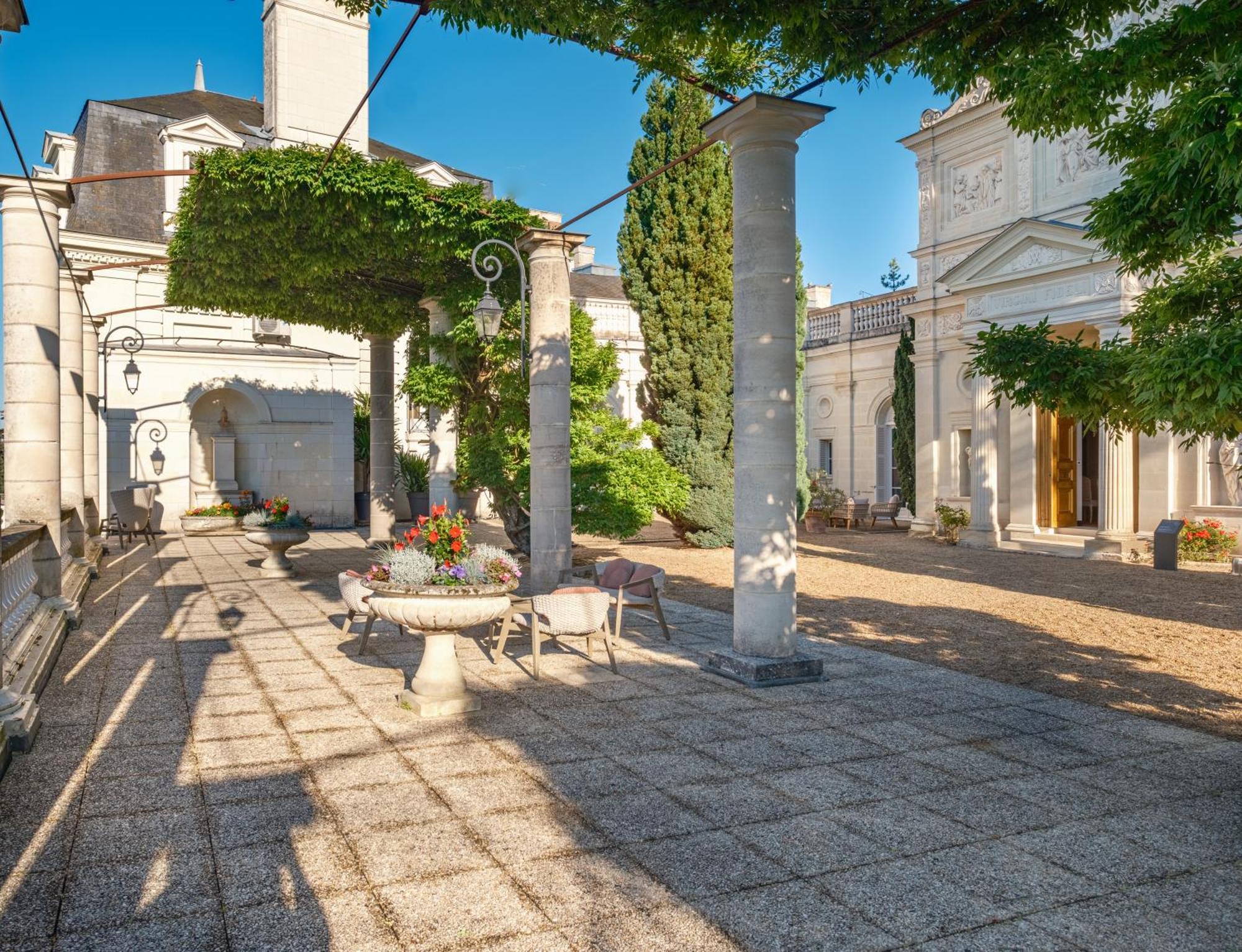 Chateau De Rochecotte Saint-Patrice ภายนอก รูปภาพ